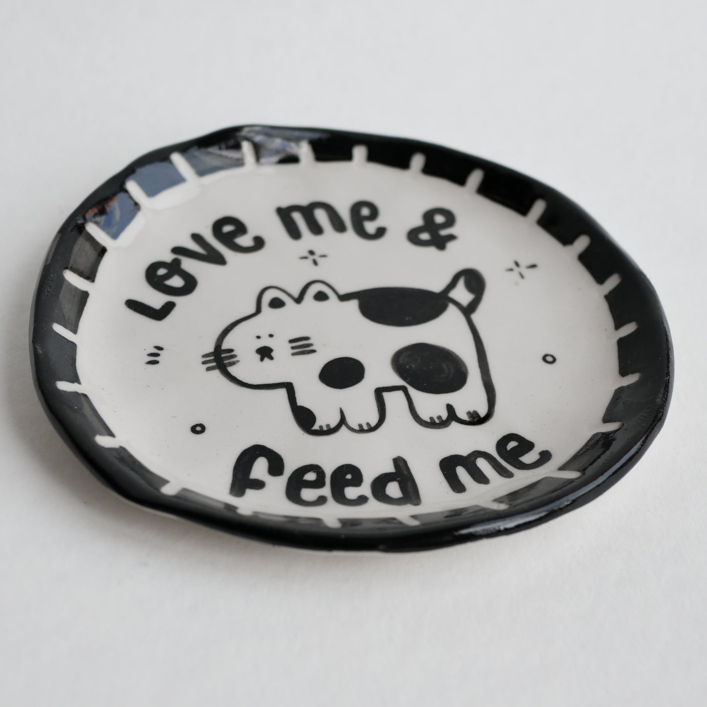 Love Me Plate